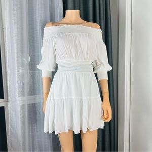 Gianni bini off shoulder Boohoo white mini dress, 3/4 sleeves size S